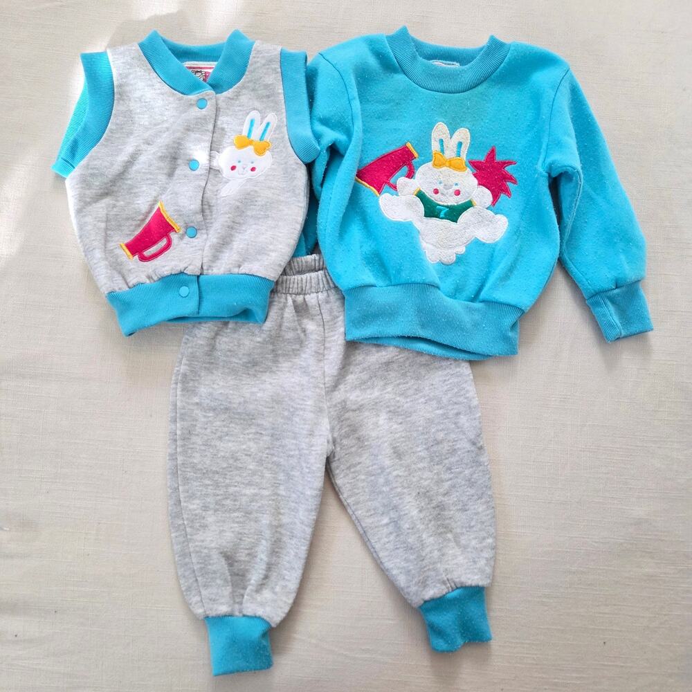 Vintage 3-Piece Cheerleader Bunny Set 12 months